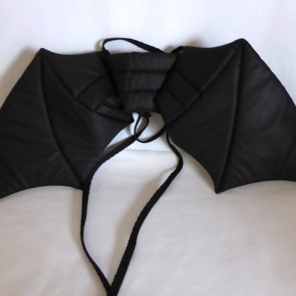 HALLOWEEN PET COSTUME DOG CAT BLACK QUILTED VAMPIRE BAT WINGS (NEW NEVER USED) - Picture 9 of 10